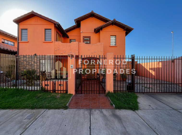 Casa Esquina en Venta San Joaquín La Serena