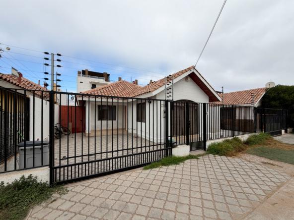 Casa en Venta en El Milagro La Serena